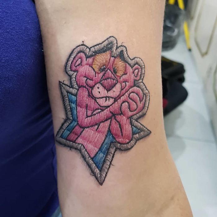 27 tatuaggi "ricamati" che sembrano veri