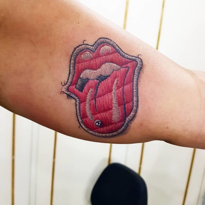 27 tatuaggi "ricamati" che sembrano veri