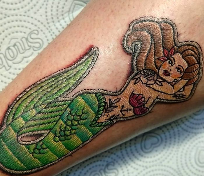 27 tatuaggi "ricamati" che sembrano veri