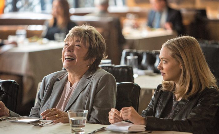 Shirley MacLane, la signora con gli occhi da ragazzina che crede in un'altra vita