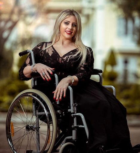 Benedetta De Luca: "Non ho sofferto per nulla: voglio mostrare le cicatrici sulle gambe"