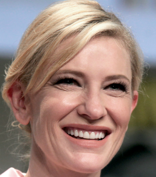 Cate Blanchett: la splendida carriera tra Oscar e i 4 figli che non guardano i suoi film