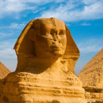 Il motivo crudele per cui tante statue dell'Antico Egitto hanno il naso rotto