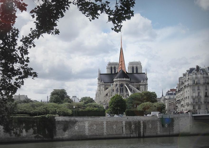 Come ricostruire Notre Dame? Le proposte alternative di 17 artisti