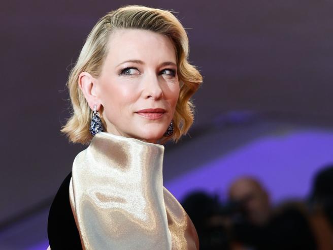 Cate Blanchett: la splendida carriera tra Oscar e i 4 figli che non guardano i suoi film