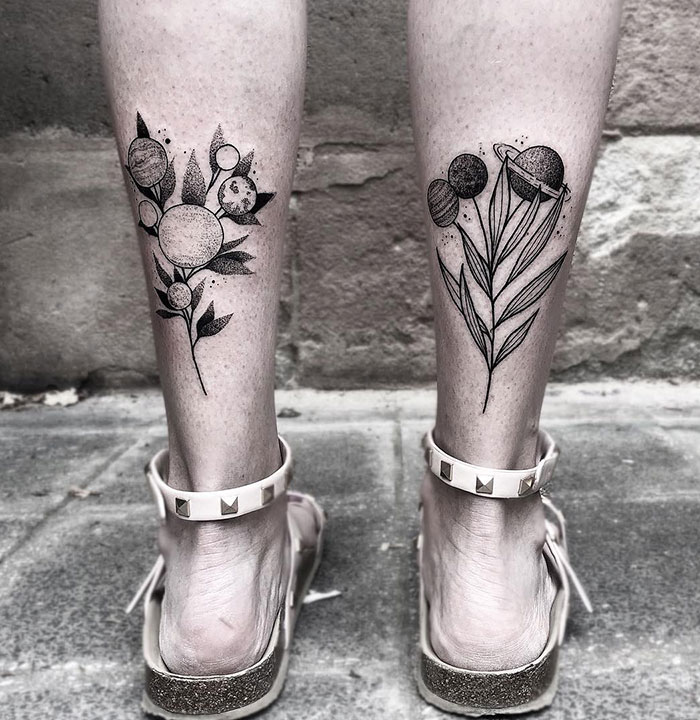 Tattoo Legs: 30 ipnotici tatuaggi per gambe colorate (o in bianco e nero)