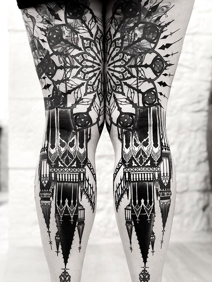 Tattoo Legs: 30 ipnotici tatuaggi per gambe colorate (o in bianco e nero)