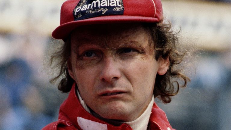 Le donne al fianco di Niki Lauda, l’uomo con la storia scritta sul viso dalle fiamme