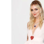 Chiara Ferragni indossa gli abiti H&M per la collezione di Giambattista Valli