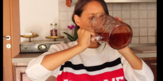 Donne che bevono birra