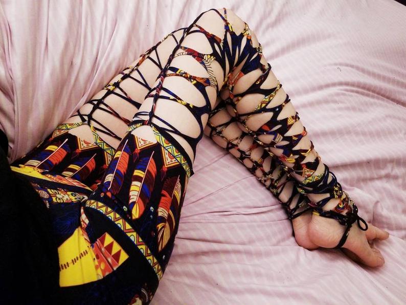 Leggings con tentacoli e altri 11 modelli per ragazze davvero molto originali