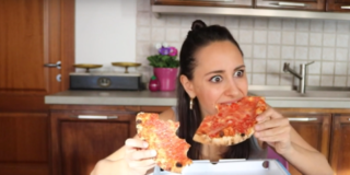 Donne e pizza