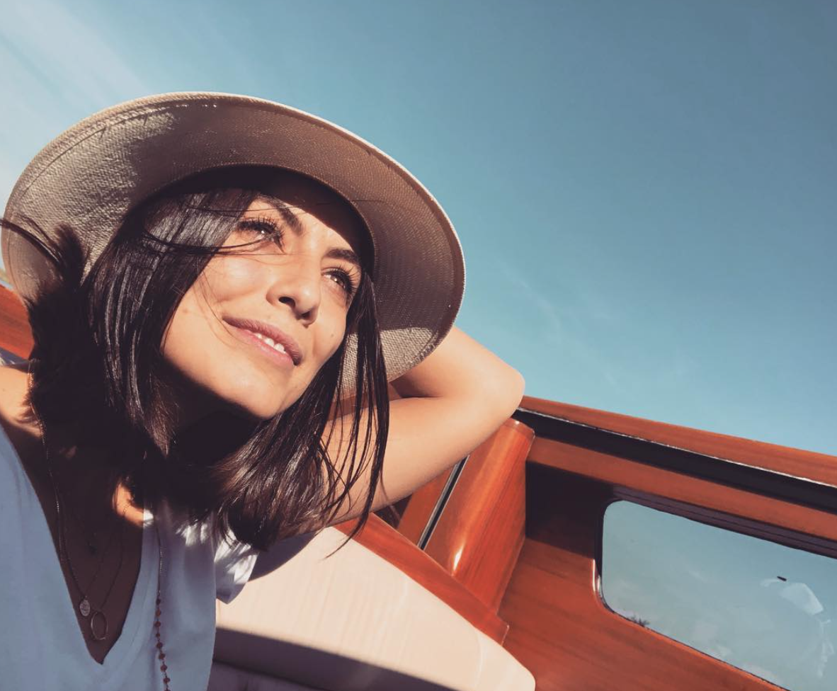 In bianco e scalza: il debutto di Alessandra Mastronardi alla Mostra del Cinema