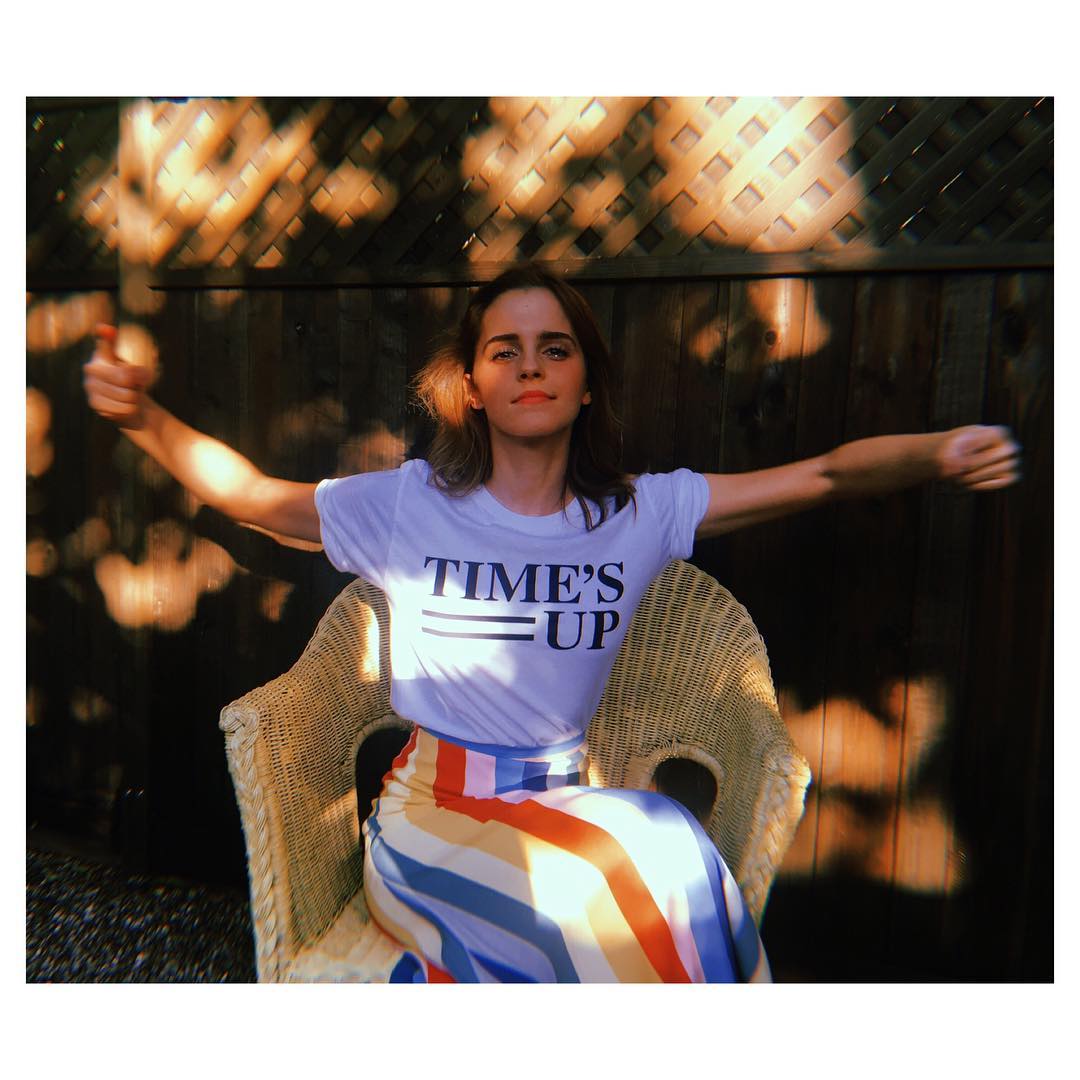 Tutte le "magie" di Emma Watson per aiutare le donne molestate sul lavoro