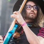 Chi è e cosa fa Sean Lennon, il figlio di John e di Yoko Ono