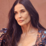 Lo stupro da ragazzina, l'aborto, l'età: Demi Moore si mette a nudo a 56 anni