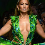 I cinquant’anni spiegati da Jennifer Lopez