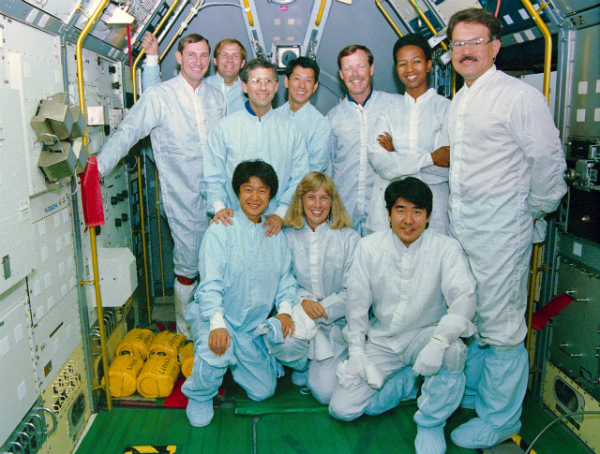 Perché dobbiamo raccontare alle bambine la storia di Mae Jemison