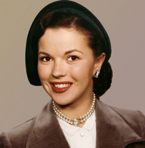 Shirley Temple, la bimba dai riccioli d’oro che eccitava gli spettatori