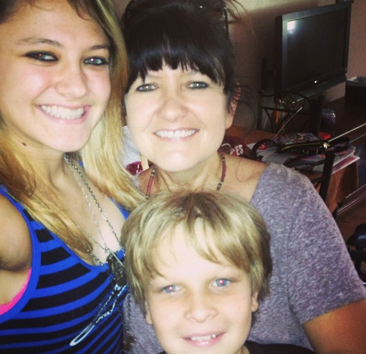 Donna, pilota, sorda: chi è Ashley Fiolek, che la disabilità non definisce