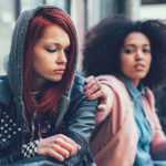 Invidia femminile: come ci hanno insegnato a competere con le altre donne