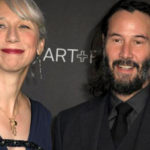 La fidanzata di Keanu Reeves non ha un problema. Il problema lo abbiamo noi.
