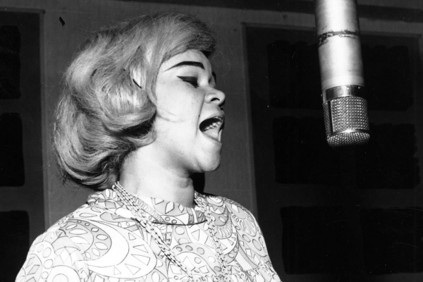 Etta James e quel talento triste di una bambina cui fecero uscire la voce a pugni