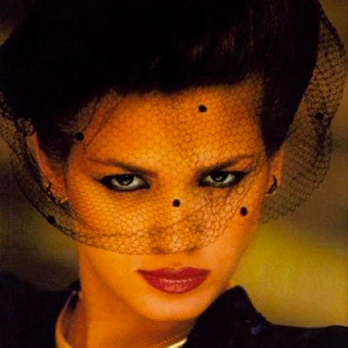 L'infelicità dietro la perfezione di Gia Carangi, prima supermodel morta a 26 anni