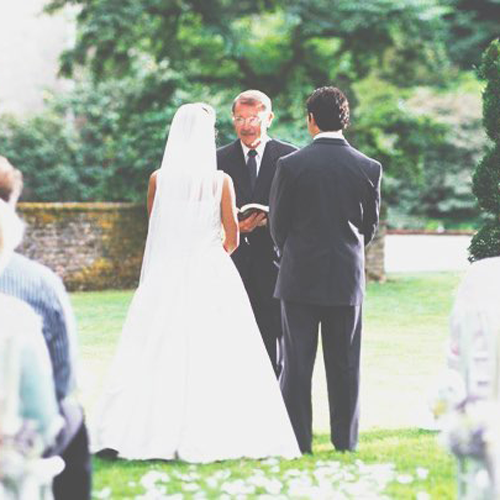 Stress da preparativi per il matrimonio? Arriva la terapista matrimoniale