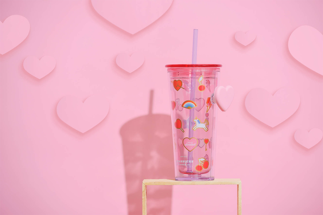 La collezione di San Valentino di Starbucks che ti farà innamorare