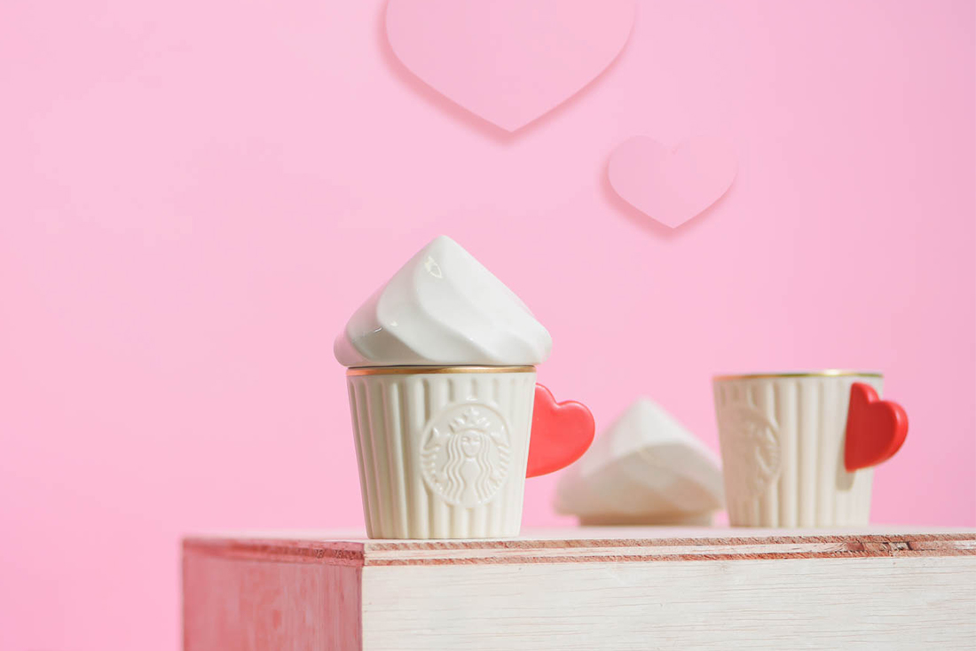 La collezione di San Valentino di Starbucks che ti farà innamorare