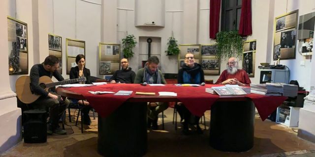 "Mi manca la tua voce: l'anno in cui sono diventata l'infermiera di mia madre"