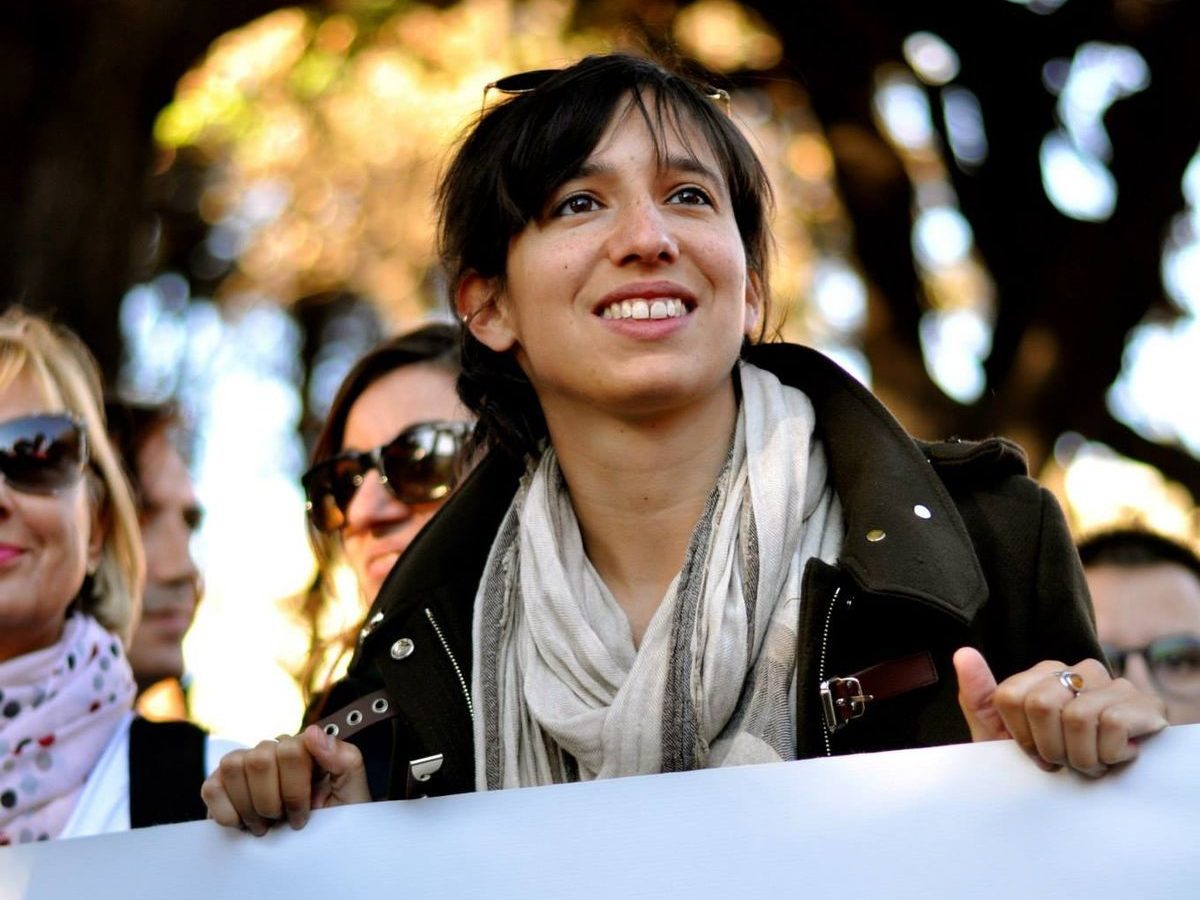Elly Schlein: "Ho amato uomini e donne, ora sto con una ragazza e sono felice"