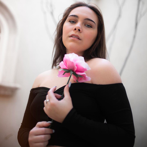 Sei un Tik Tok influencer? Mai pensato di entrare in collab house e guadagnare?