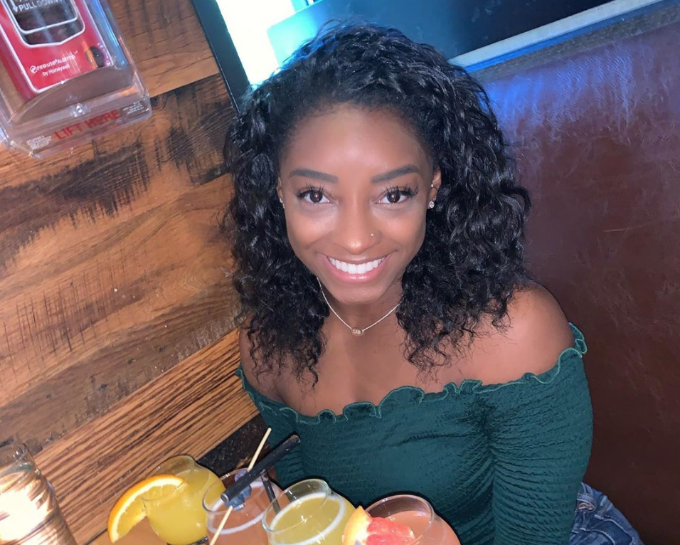 Oltre gli abusi e il dolore: Simone Biles, la ginnasta più forte di tutti i tempi