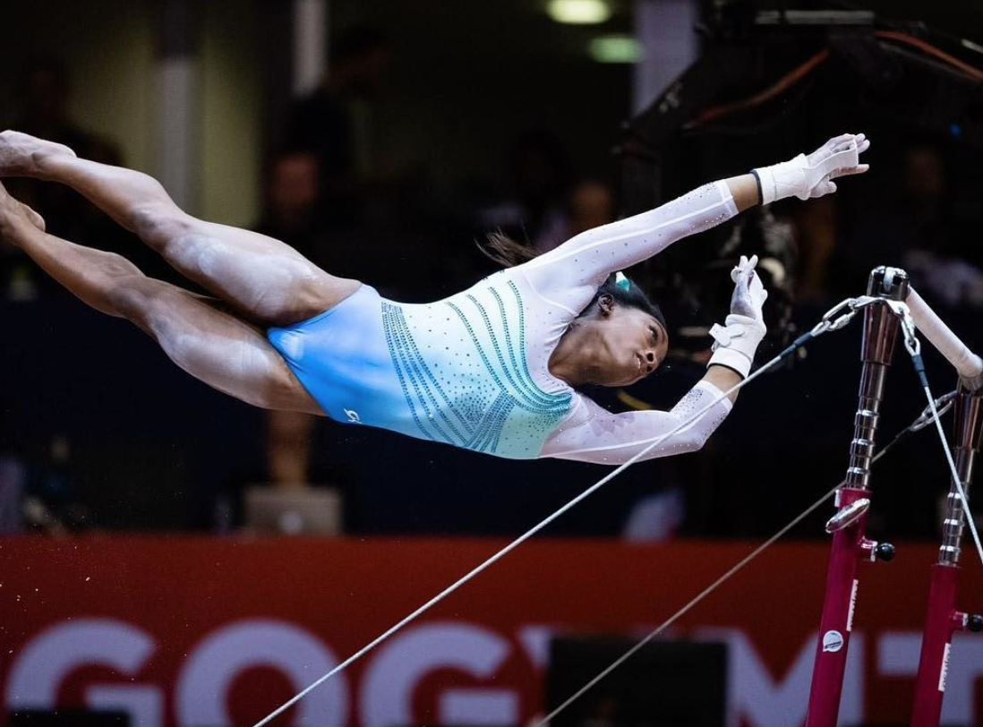 Oltre gli abusi e il dolore: Simone Biles, la ginnasta più forte di tutti i tempi