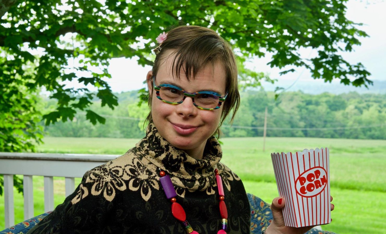 Eleonore Laloux, la prima candidata con sindrome di Down della storia repubblicana