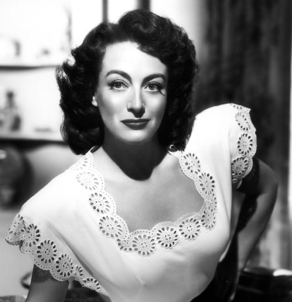 Joan Crawford, il tormento di dover essere perfetta