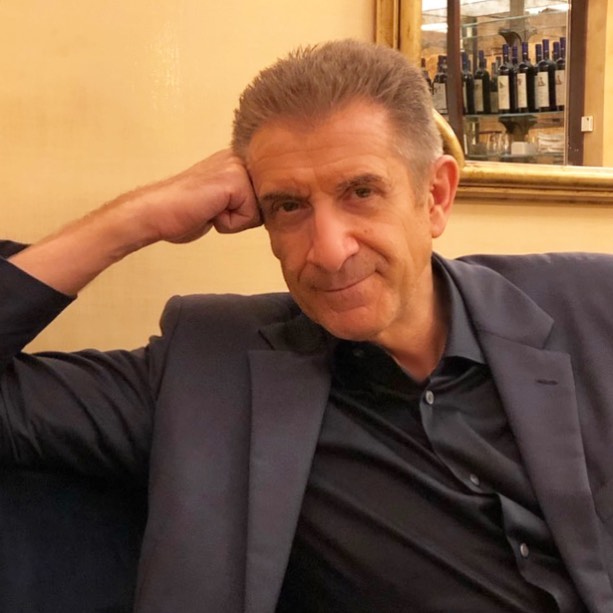 Ezio Greggio e il rispetto per il dramma del padre Nereo