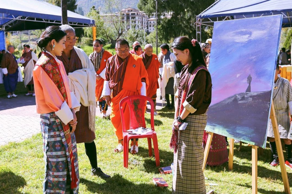 La storia speciale di Jetsun Pema Bhutan, la regina più giovane del mondo
