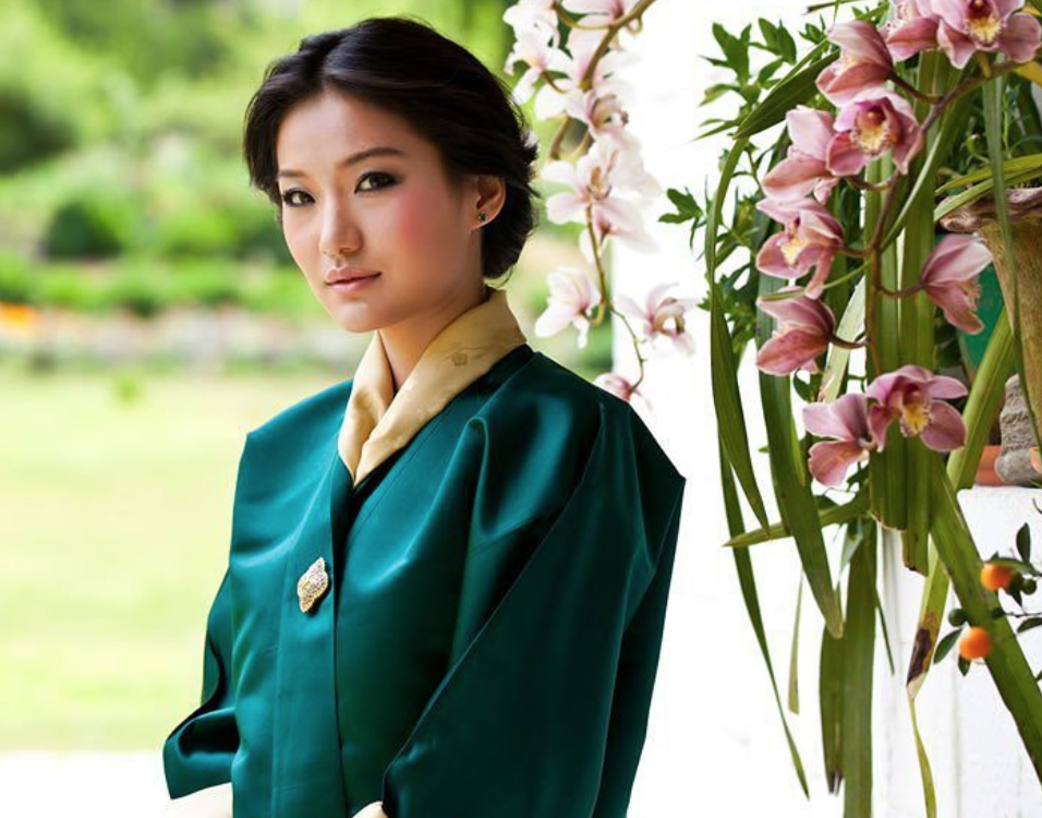 La storia speciale di Jetsun Pema Bhutan, la regina più giovane del mondo
