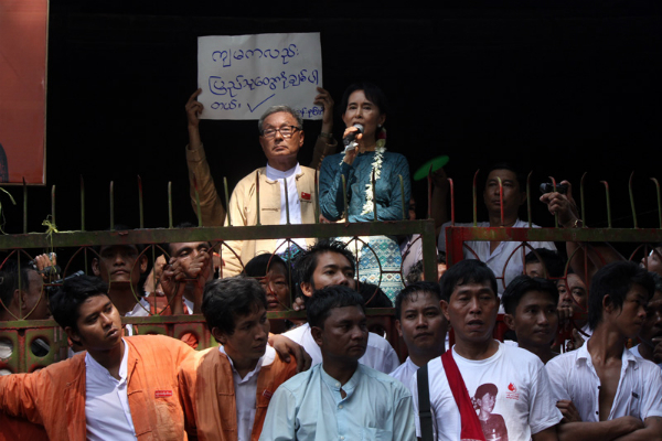 Aung San Suu Kyi, un'eroina non violenta o responsabile di genocidio?