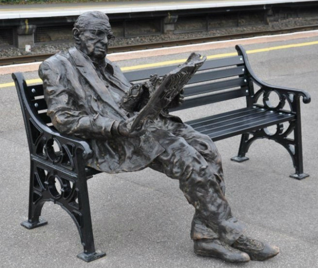 13 statue del mondo che rappresentano uomini e donne che vale la pena celebrare