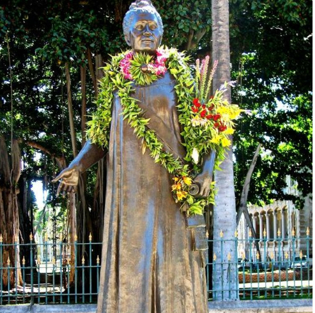 13 statue del mondo che rappresentano uomini e donne che vale la pena celebrare