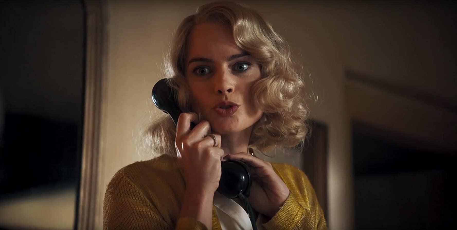 Margot Robbie: "Tutto è iniziato quando ho dato un pugno a Leonardo Di Caprio"