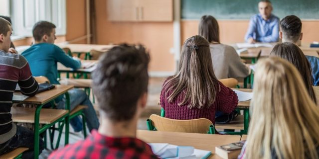 Cos'è la carriera alias, l'identità che non corrisponde all carta d'identità Cos'è la carriera alias, l'identità che non corrisponde all carta d'identità