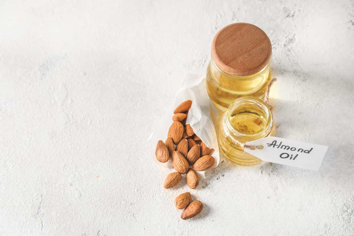 Olio di mandorle