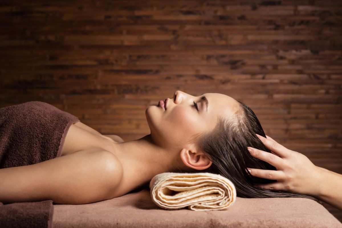 cuoio capelluto massaggio