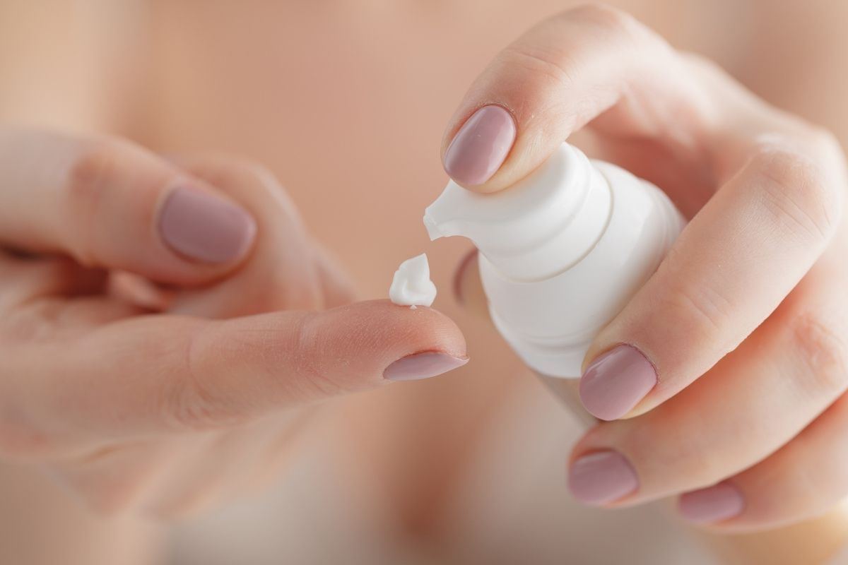 Tutti gli errori che fai in inverno e che ti rovinano la pelle