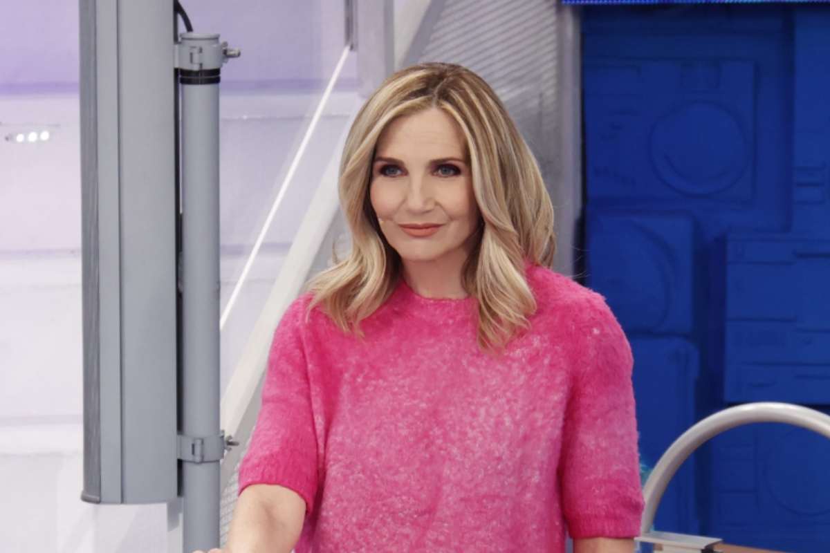 lorella cuccarini look